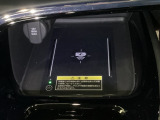 ワイヤレス充電器を搭載。スマートフォンを置くだけで充電可能。