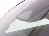 ホンダセンシング搭載。誤発進抑制機能・路外逸脱抑制機能・歩行者事故低減ステアリング・車線維持支援システム・先進車発進お知らせ機能など多彩な先進安全機能でより安全で快適なドライブを支援します。