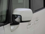 ☆車内の隅々まで徹底クリーニング!目に見えない汚れも落とします!除菌ウイルス除去・消臭でお子様にも安心!