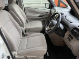 皆様のお車選びのお手伝いをさせてください★経験豊富なスタッフ一同、お問合せ・ご来店心よりお待ちしております。初めてのご相談も大歓迎でございます★