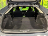 【パワーバックドア】スマートキーや運転席のボタンを押すだけでリアゲートが自動で開閉します!荷物を持っている時や、高い位置にあるバックドアを閉める際に便利な機能です♪