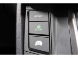 ECONボタンで低燃費モードに☆☆☆ECONスイッチを上手に使ってエコドライブ♪♪環境にもお財布にも優しい装備です☆☆☆