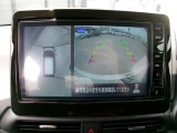 アラウンドビューモニター!空から見下ろしているかのような映像を映し出します。駐車時には安心ですよね♪