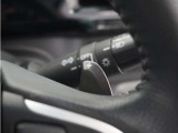 ◆パドルシフト◆オートマチック車でもミッション車のようなフィーリングを楽しめます。エンジンブレーキを使いたい時にも役立ちます。