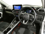 見通しのよいすっきりとした視界で、誰でも運転しやすいです。運転のしやすさは疲れにくさにも繋がりますよ♪