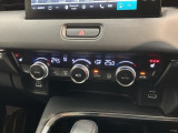 フロント両席にはシートヒーターが付いています!寒い日に便利な装備ですね。