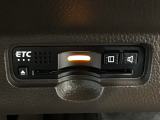 【ETC車載器】もはや必須アイテムのETCを搭載!高速道路のご利用時にとても便利!わずらわしい料金所での現金支払いが不要となりスムーズに通過できます♪