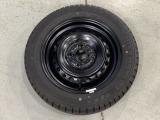 当社にてデモ走行時に装着していたワンシーズン使用の中古スタットレスタイヤ+ホイール4本セットを用意致しました。(2025年製、タイヤ+ホイールは現状渡し、保証対象外です)