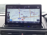 ナビは11.4インチホンダコネクトナビ(LXM-237VFLi)が装着されております。AM、FM、CD、DVD再生、USB、音楽録音再生、フルセグTV、Bluetoothがご使用いただけます。