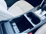 ◆LIBERALAは、輸入車選びの新たなスタイルを提案するインポート・セレクト・ブランドです。オーナー様となる方がクルマから直接感じる感性を第一にした、最良の一台との出会いをコーディネートいたします。