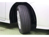 タイヤサイズ 195/65R15。