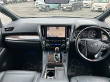 アルファード ハイブリッド 2.5 エグゼクティブ ラウンジ S E-Four 4WD 本革シート