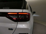 LEDテールライトです。省電力、高輝度のLEDは明るく照らすので夜間運転時の視認性を高めます。スタイリッシュな見た目で細かいところもこだわりたいあなたに!
