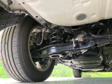お車を安心してお乗りいただく為には、足回りの定期点検が欠かせません。サービスサポート(有償保証)では無料点検もご提供しており、安心のカーライフをお過ごしいただけるサポート体制が整っています。