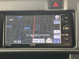 ナビゲーションを装備。タッチパネル式で使いやすく、お出かけもラクラクです。