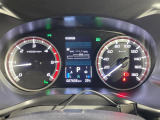 【スピードメーター】メーターがシンプルで見やすく運転しやすいですね!