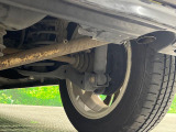 お車を安心してお乗りいただく為には、足回りの定期点検が欠かせません。サービスサポート(有償保証)では無料点検もご提供しており、安心のカーライフをお過ごしいただけるサポート体制が整っています。