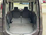 後席を倒すと更に荷室がひろくなります★