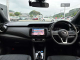 ブラックを基調とした上質な車内インテリアです!