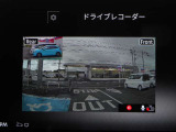 ドライブレコーダーはフロント&リヤ画像を録画、万が一の時でも安心です。