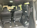 【シートアレンジ】人をお乗せの際は座席、荷物を載せる際は荷室として、用途に合わせて切り替えができます。