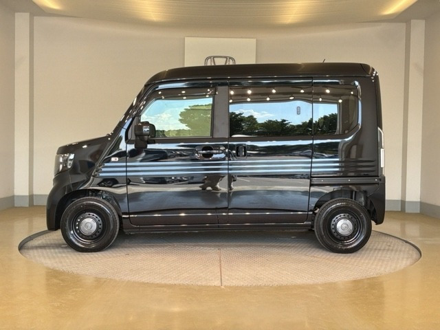 ホンダN-VAN　フード中古 ホンダ N-VAN e: e: ファン の中古車詳細 (885km, ナイトホーク