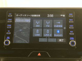 【ナビゲーション】いまや必須装備のナビゲーションを搭載!知らない場所でも目的地までしっかり案内してくれます。オーディオ機能も充実!キャンプや旅行はもちろん通勤や普段のドライブも楽しめます!