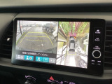 マルチビューカメラを搭載!これがあれば、前後左右も安心ですね。縦列駐車も見通しの悪い交差点も安心です!安全の為目視での確認もお願い致します。