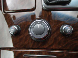この車は、日産でご案内している高品質宣言車で、安心と満足のカーライフ宣言車です。入念なクリーニングはもちろん、安心していただけるよう、決められた整備内容や充実した保証内容でカーライフをサポートします