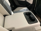 BMWを熟知したメカニックによる、360度の納車前点検。ドイツ本国と同様の教育・訓練を受けたBMW専門のメカニックが、360度によるポイントを徹底的に点検、整備いたします。
