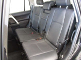 ゆとりある広々とした車内空間は、ドライブを始め買い物やレジャーなど、幅広く活躍します。一人でもみんなとでもお出かけを楽しみましょう!