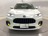 LEDヘッドライトを装備しています。LEDヘッドライトはとても明るく、雨の日や夜間走行も安全・安心です。オートライトコントロール付きで周囲の明るさに応じて自動で点灯・消灯します