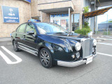きれいなブラックの車両です。