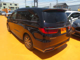 左後ろからの画像です!日々お買い得車両続々入庫しております!
