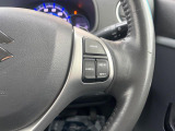 【クルーズコントロール】高速道路もラクラク走行。アクセルを離しても一定速度で走行ができ、長距離運転時の負担を軽減!加速・減速も簡単なスイッチ操作で調整できます。