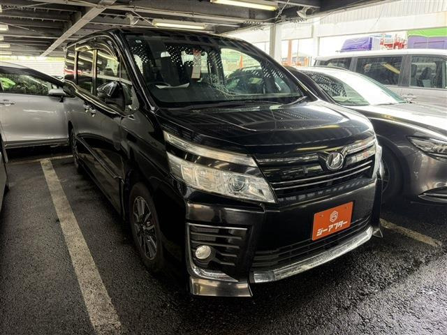 トヨタ ヴォクシー 