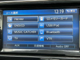Bluetoothの接続でスマホの音楽を聞いたりTVやDVDも見れる純正ナビゲーション!