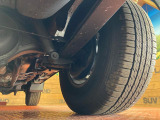 お車を安心してお乗りいただく為には、足回りの定期点検が欠かせません。サービスサポート(有償保証)では無料点検もご提供しており、安心のカーライフをお過ごしいただけるサポート体制が整っています。