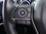 Bluetooth接続でハンドルを握ったままステアリングスイッチで電話のワイヤレス通信が可能です。