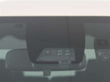 サポカーは、高齢運転者を含めたすべてのドライバーによる交通事故の発生防止・被害軽減対策の一環として、国が推奨する新しい自動車安全コンセプトです。詳しくは販売店スタッフまでおたずねください。