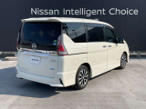 納車前に入念な点検整備をさせていただきます。もちろん全車走行距離無制限のワイド保証付きですので安心してお乗りいただけます。