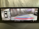 狭い場所での駐車やすれ違いなどでより的確な運転操作に役立つ360&deg;ビューモニターが装備されています。