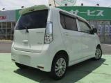 ユタカでは、自動車の販売の他、整備・板金・保険・ガソリンスタンド・自動車学校など、お車に係る事業を幅広く展開しております。