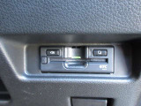 ETCももちろん搭載。いちいち料金所で停車する必要なんて当然ないです。スムーズにストレスなくドライブをお楽しみください。(※支払総額にセットアップ費用は含まれておりません。)