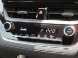オートエアコンで車内はいつでも快適です♪