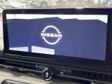【メーカー純正ナビ】インテリアに溶け込むスタイリッシュな「専用設計」メーカーナビを装備♪視認性や操作性など基本性能にも優れ、より上質なカーライフをお楽しみいただけます。