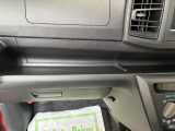 実用的な収納が、車内の各所にあります♪