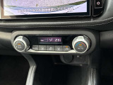 車内を快適な温度にしてくれるオートエアコン
