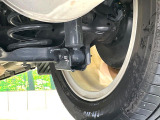 お車を安心してお乗りいただく為には、足回りの定期点検が欠かせません。サービスサポート(有償保証)では無料点検もご提供しており、安心のカーライフをお過ごしいただけるサポート体制が整っています。