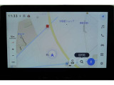 【ディスプレイオーディオ(コネクティッドナビ対応)Plus】T-Connect契約でより便利にご利用いただけるセンター通信型ナビゲーションです。便利な機能が色々ございます。スタッフにご確認ください。